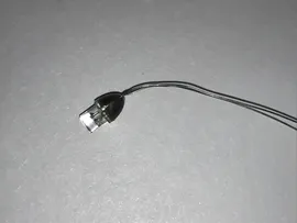 GT-Диод Т4 12v (неон) (с усами) белые