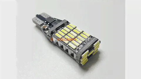Светодиод 12v T15 45 SMD б/ц обманка, радиатор белый